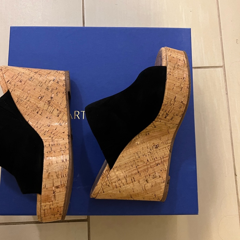 Barely worn Stuart Weitzman Wedges